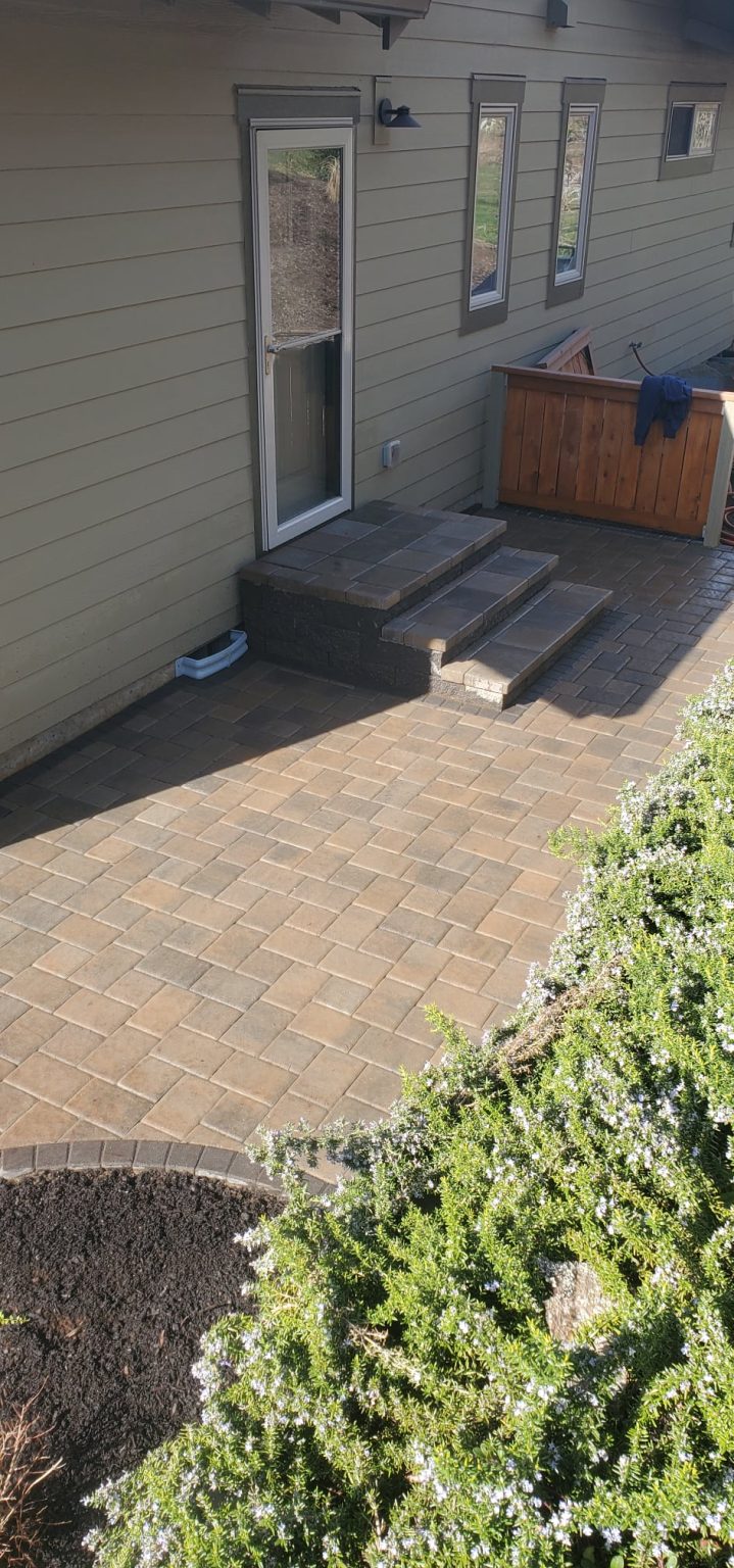 Interlocking Pavers – Creative Landscape & Maintenance